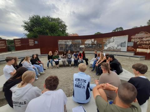 25 Jugendliche aus Neubrandenburg und Częstochowa verbrachten fünf gemeinsame Tage in Krzyżowa.